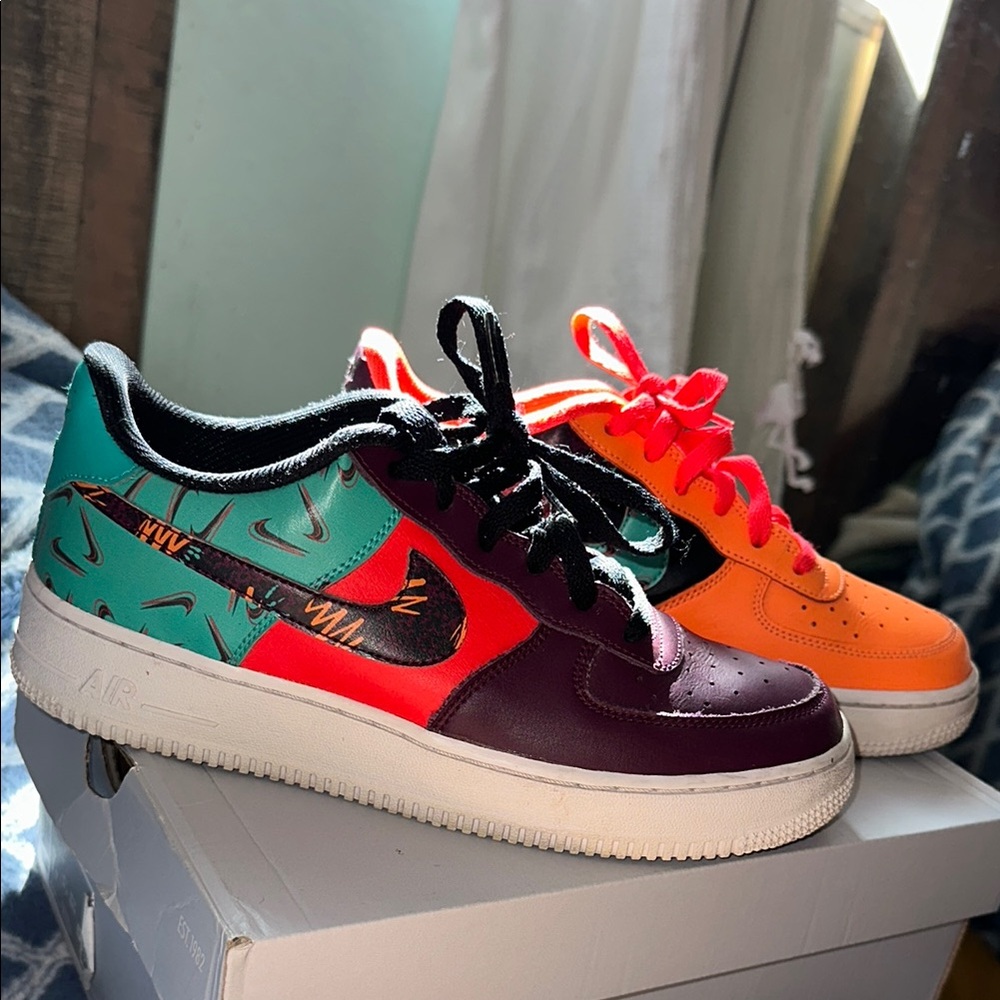 Nike Multicolor Air Force 1 Sneakers